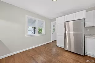 10335 St Joan Ln, Saint Ann, MO 63074 - Photo 9