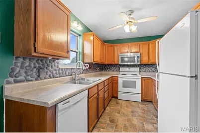 2819 Katella Lane, Branson, MO 65616 - Photo 11