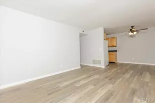 1468 Hawks Nest Ct, Saint Charles, MO 63303 - Photo 5