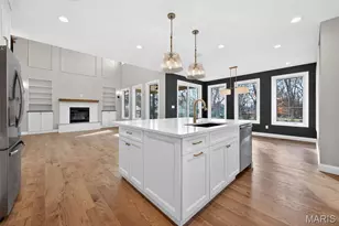 216 W Essex Ave, Saint Louis, MO 63122 - Photo 17