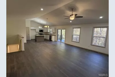 25156 Woodridge Drive, Warrenton, MO 63383 - Photo 5