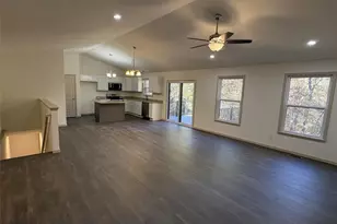 25156 Woodridge Dr, Warrenton, MO 63383 - Photo 5