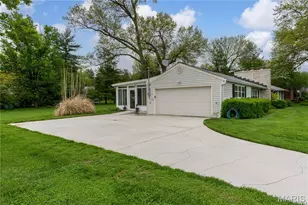 31 S Tealwood Dr, Saint Louis, MO 63141 - Photo 35