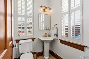 2429 McNair Ave, Saint Louis, MO 63104 - Photo 11