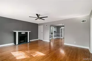 127 Thoroughman Ave, Ferguson, MO 63135 - Photo 9