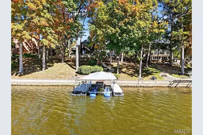 22 Holloway Drive, Lake Saint Louis, MO 63367 - Photo 17