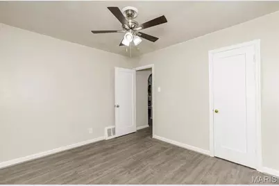 10157 Winkler Drive, Saint Louis, MO 63136 - Photo 13