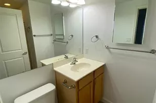 5330 Pershing Ave, Saint Louis, MO 63112 - Photo 17