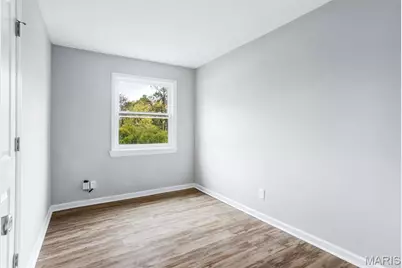 108 Hillsdale Drive, Ballwin, MO 63011 - Photo 21