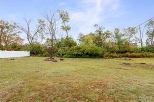 108 Hillsdale Dr, Ballwin, MO 63011 - Photo 3