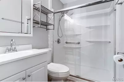 108 Hillsdale Drive, Ballwin, MO 63011 - Photo 13