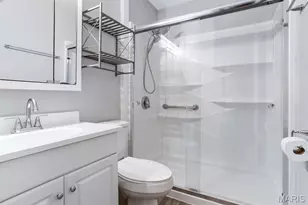 108 Hillsdale Dr, Ballwin, MO 63011 - Photo 13