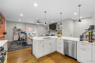 2022 Geyer Ave, Saint Louis, MO 63104 - Photo 19