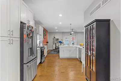2022 Geyer Avenue, Saint Louis, MO 63104 - Photo 17