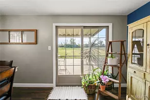 9862 Glenmont Dr, Affton, MO 63123 - Photo 23