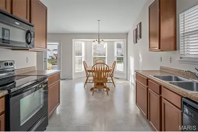 235 Greengate Drive, Lake Saint Louis, MO 63367 - Photo 13