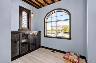 1034 S Kings Highway Blvd, Saint Louis, MO 63110 - Photo 39