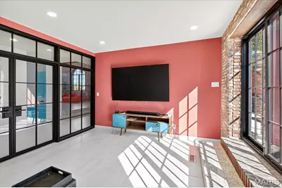 1034 S Kingshighway Boulevard, Saint Louis, MO 63110 - Photo 45