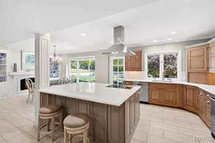 73 Overhills Dr, Ladue, MO 63124 - Photo 21