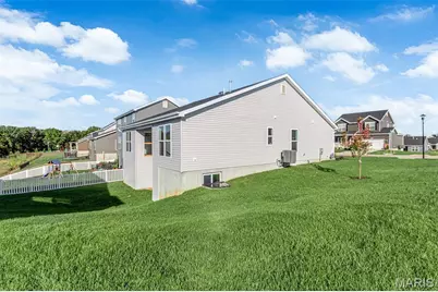 700 Switchgrass Drive, Wentzville, MO 63385 - Photo 19