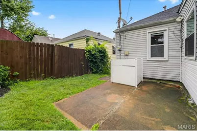 1361 Louisville Avenue, Saint Louis, MO 63139 - Photo 33