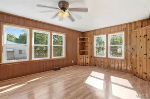 412 W Northview Ave, Wentzville, MO 63385 - Photo 5