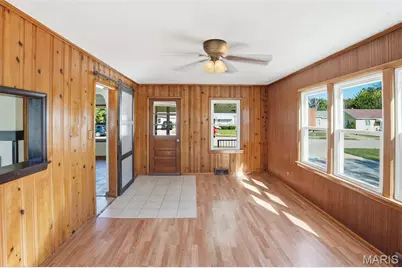 412 W Northview Avenue, Wentzville, MO 63385 - Photo 7