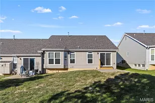 120 Savannah Terrace, Wentzville, MO 63385 - Photo 23