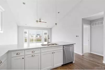 2 Carolina At Grove At Grantâ€™s Trail Meadows, Saint Louis, MO 63123 - Photo 9