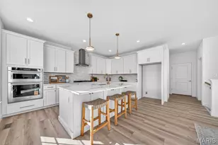 232 Balmoral Gdns Ct, Lake Saint Louis, MO 63367 - Photo 5