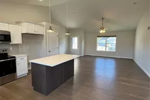 422 Holtgrewe Farms Loop, Washington, MO 63090 - Photo 9