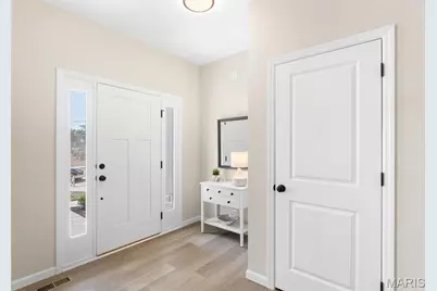 2 Ashford At Louiselle Park, Maryland Heights, MO 63146 - Photo 3