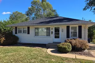 1110 St Bernadette Ln, Florissant, MO 63031 - Photo 19