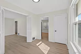 1110 St Bernadette Ln, Florissant, MO 63031 - Photo 9