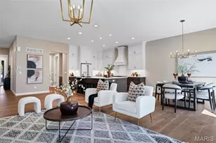 9411 Gates Manor Ct, Sunset Hills, MO 63126 - Photo 7