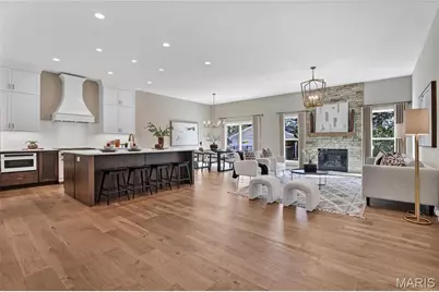 9411 Gates Manor Court, Sunset Hills, MO 63126 - Photo 5