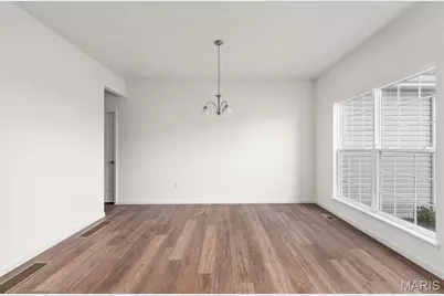 2 Sequoia At Louiselle Park, Maryland Heights, MO 63146 - Photo 3