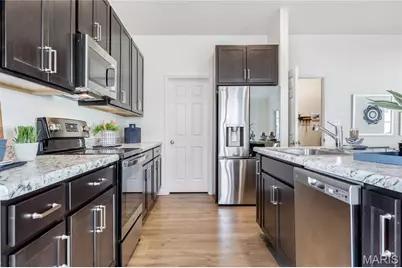 180 Wholesome Way, Saint Charles, MO 63304 - Photo 9