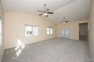 2 Willow Ct, Florissant, MO 63031 - Photo 15