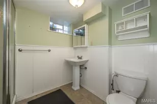 2 Willow Ct, Florissant, MO 63031 - Photo 23