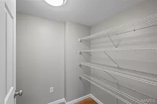 1020 Mersey Bend Dr, Saint Louis, MO 63129 - Photo 17
