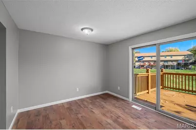 1020 Mersey Bend Drive, Saint Louis, MO 63129 - Photo 7