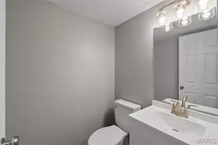 1020 Mersey Bend Dr, Saint Louis, MO 63129 - Photo 19