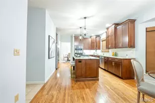 17651 Westhampton Woods Dr, Wildwood, MO 63005 - Photo 9