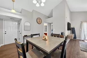 5302 Spring Creek Ln, O'Fallon, MO 63368 - Photo 5