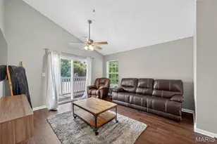 5302 Spring Creek Ln, O'Fallon, MO 63368 - Photo 5