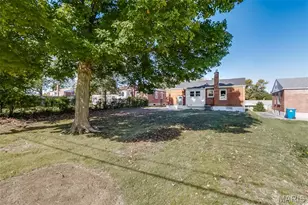 246 Emerling Dr, Saint Louis, MO 63121 - Photo 5