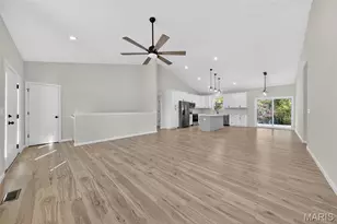 268 Auburn Ridge Dr., Troy, MO 63379 - Photo 7