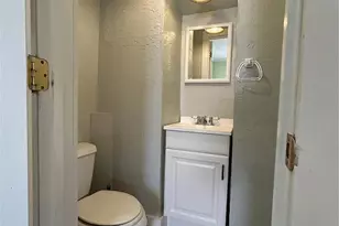 405 Hwy M, Villa Ridge, MO 63089 - Photo 13