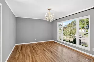 4348 Schmittwoods Ct, Saint Louis, MO 63123 - Photo 9